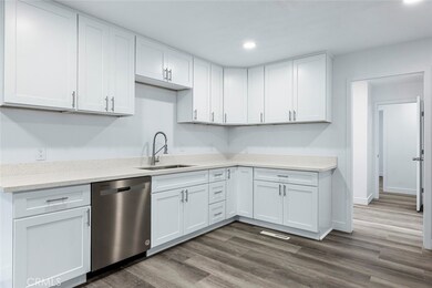 6513 N Anna St, Fresno, CA 93710 - photo 3