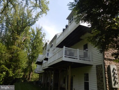 307 Corvus Cir, Media, PA 19063 - photo 3