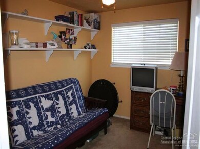 63215 Cimarron Dr, Bend, OR 97701 - photo 6