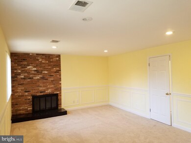 18304 Dutchess Dr, Olney, MD 20832 - photo 7