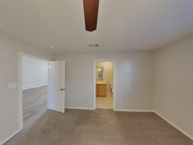 318 Kathy Ln, Granbury, TX 76049 - photo 7