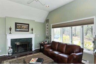 69 Kettle Hole Rd, Bolton, MA 01740 - photo 5