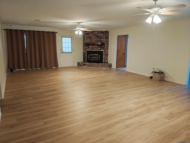 9411 Munson Dr, Slaughter, LA 70777 - photo 3