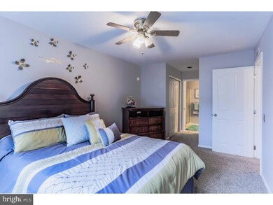 1301 Waters Edge Dr unit 1301, Newark, DE 19702 - photo 3