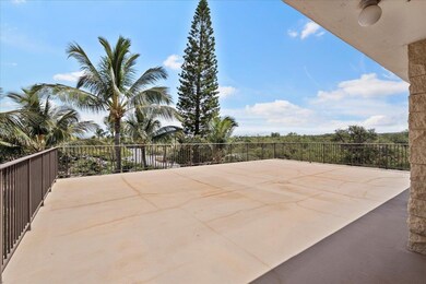 Penthouse Lanai - 1000 square feet