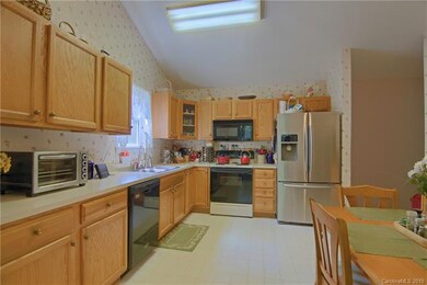 48 Barn Owl Way, Hendersonville, NC 28792 - photo 7