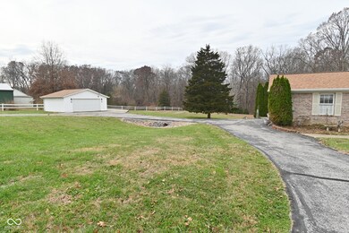 3770 Wilbur Rd, Martinsville, IN 46151 - photo 4