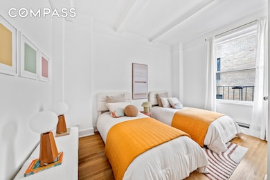 1060 Park Ave unit 11A, New York, NY 10128 - photo 7