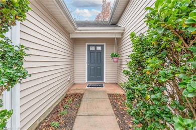 1051 Bexley Ct, High Point, NC 27262 - photo 4