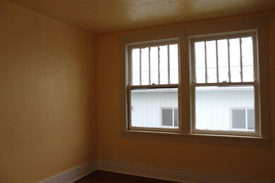 103 S Broadway St, Tekoa, WA 99033 - photo 6