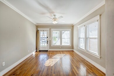 305 Aurora St, Houston, TX 77008 - photo 4