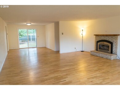 1580 Acacia Ave, Eugene, OR 97408 - photo 4