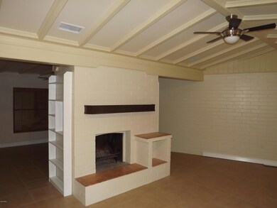 Central Fire Place