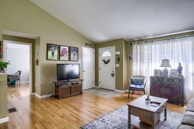 23 Cedar St, Hooksett, NH 03106 - photo 7