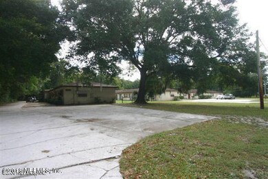 1523 Pullen Rd unit 3, Jacksonville, FL 32216 - photo 2