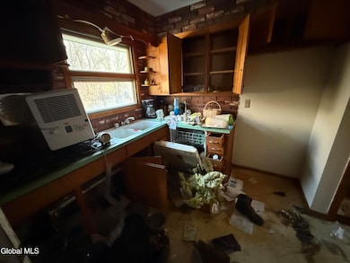 72 Cordell Rd, Schenectady, NY 12304 - photo 3