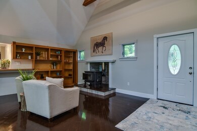 75 Evergreen Rd, Natick, MA 01760 - photo 4