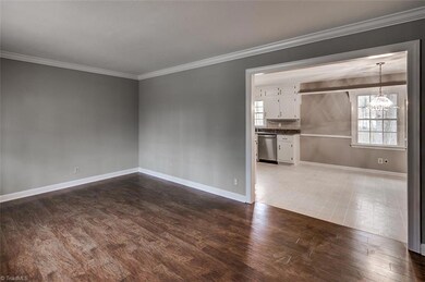 581 Manor Cir, Asheboro, NC 27205 - photo 6