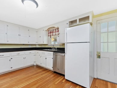 3 Florence Rd, Waltham, MA 02453 - photo 6