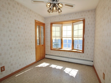 79 Alvarado Ave, Worcester, MA 01604 - photo 6