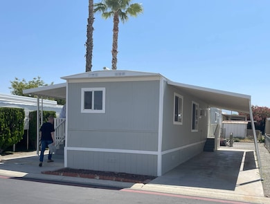 1455 S State St unit 312, Hemet, CA 92543 - photo 5