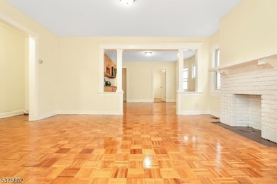 137 Osborne Terrace, Newark, NJ 07108 - photo 3