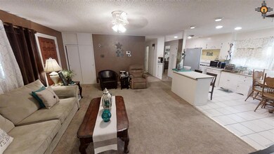 2121 N Steven Dr, Hobbs, NM 88240 - photo 4
