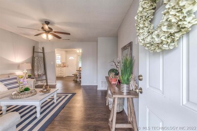 1396 E 143rd St, Glenpool, OK 74033 - photo 5