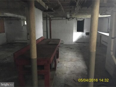 27 E Madison Ave, Collingswood, NJ 08108 - photo 2