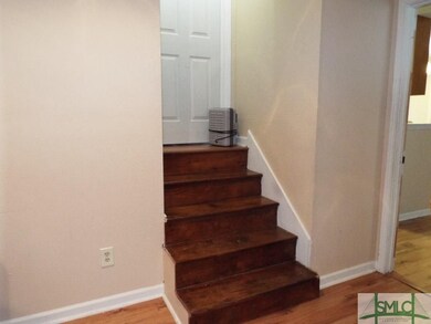 Steps to Office off Bonus Room