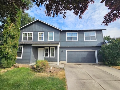 3331 SW Juniper Ave, Redmond, OR 97756 - photo 4