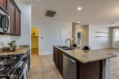 Kitchen 4