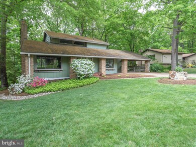 5412 Southport Ln, Fairfax, VA 22032 - photo 3