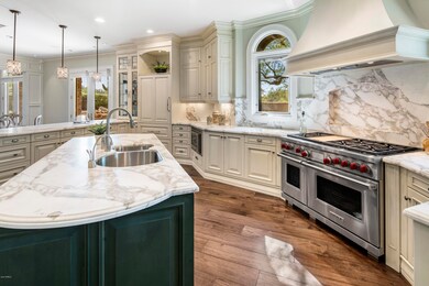 Gourmet Kitchen