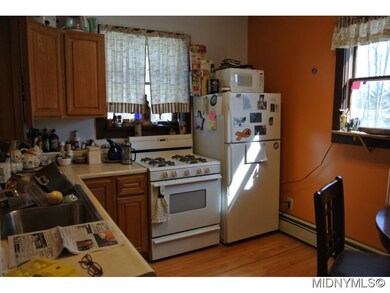 Apt. 2 - Kitchen