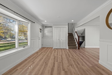 230 Selkirk St, Canton, MI 48187 - photo 5