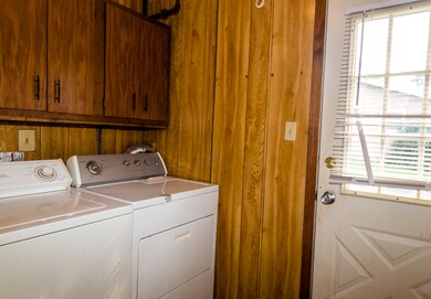 18716 Baker Ave, Country Club Hills, IL 60478 - photo 2