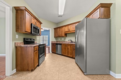 3061 Logan's Loop-Interior-3