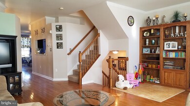 2262 Wetherburne Way, Frederick, MD 21702 - photo 6