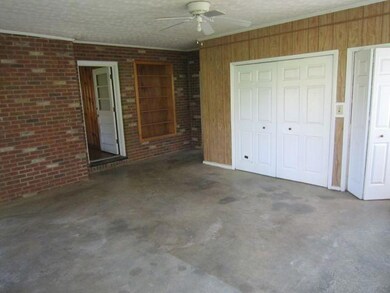 ENCLOSED PORCH