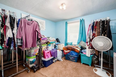 [018] 498 Catherine St, Columbu
