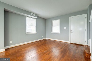 656 Chaplin St SE, Washington, DC 20019 - photo 6