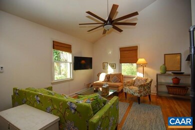 308 13th St NE, Charlottesville, VA 22902 - photo 4