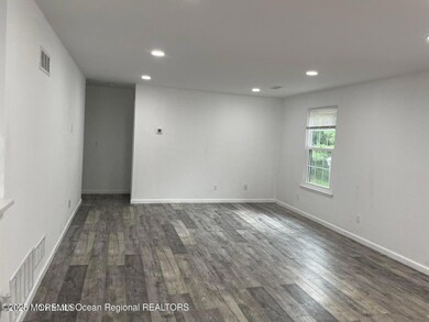 Living Area 2