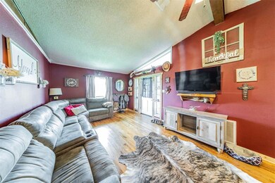 1038 County Road 260, Gainesville, TX 76240 - photo 2