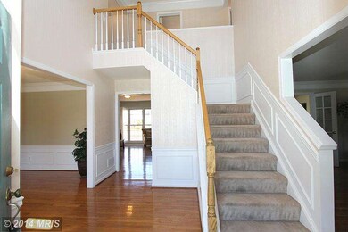 20510 Quarterpath Trace Cir, Sterling, VA 20165 - photo 4