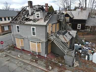 75 School St, Greenfield, MA 01301 - photo 4