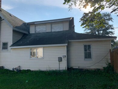 402 E Marion St, Converse, IN 46919 - photo 4