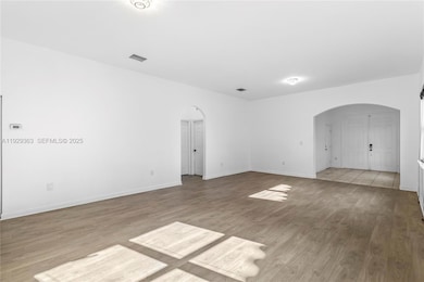 3560 W 88th St unit 3560, Hialeah, FL 33018 - photo 6