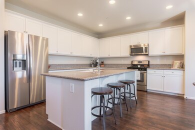 3424 Leopard Ct, Rosamond, CA 93560 - photo 4